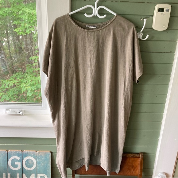 eli and barry dress 0 - Picture 2 of 8